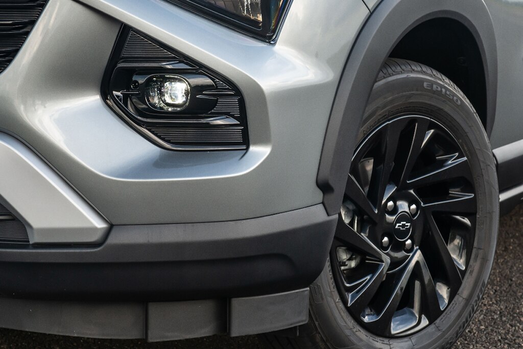 Farol de neblina em LED do Chevrolet Spin 2026: mais segurança e estilo